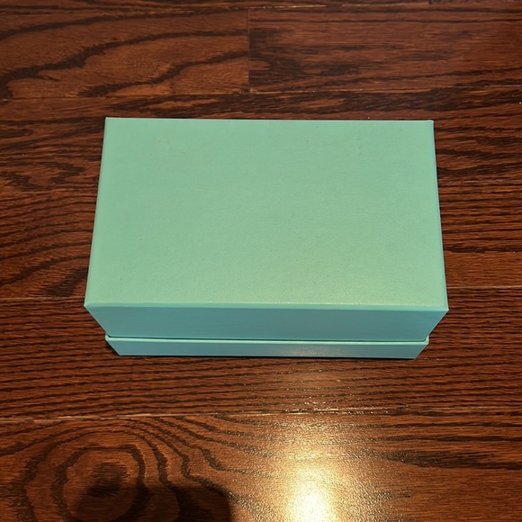 Tiffany Box - Picture 3 of 4